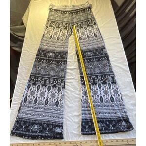 BCX Sweatpants Womens Medium Grey Damask Print Bootcut Lounge Casual Pull On